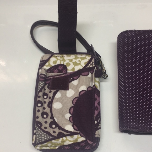 Two -Thirty-One Wallet and phone holder - Picture 3 of 7